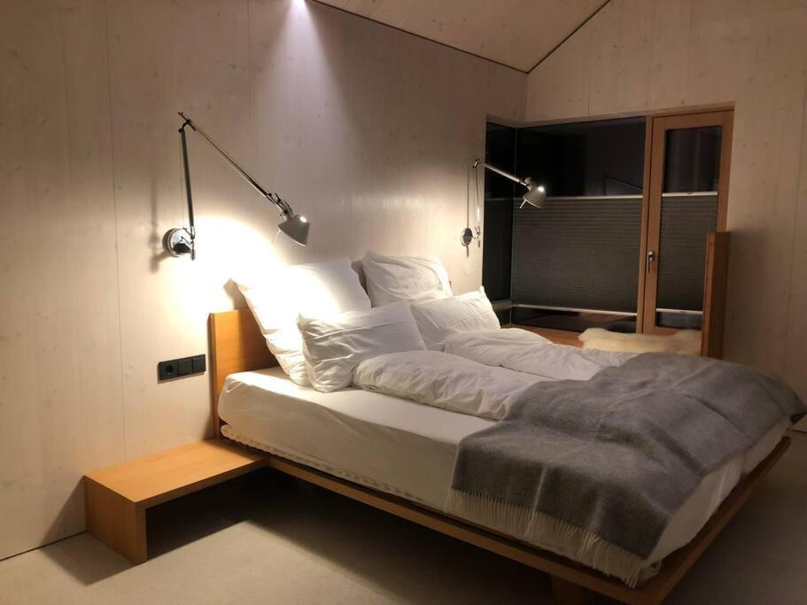Urban Alpine Penthouse With Lake View Маурах Екстер'єр фото