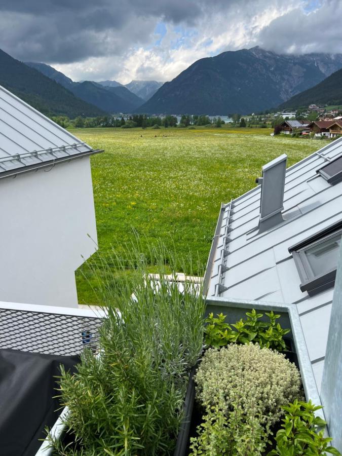 Urban Alpine Penthouse With Lake View Маурах Екстер'єр фото